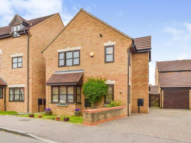 House for sale in Shenley Brook End, Milton Keynes