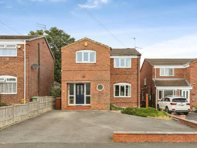 House for sale in Pinders Heath, West Yorkshire