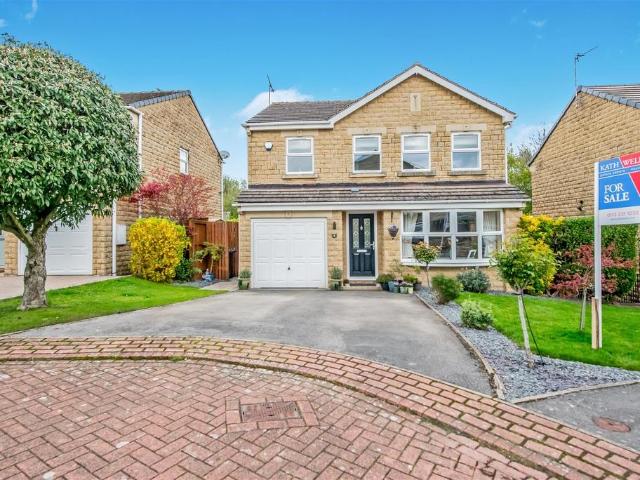 House for sale in Pudsey, West Yorkshire