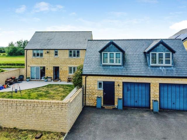 House for sale in Ashton Keynes, Wiltshire