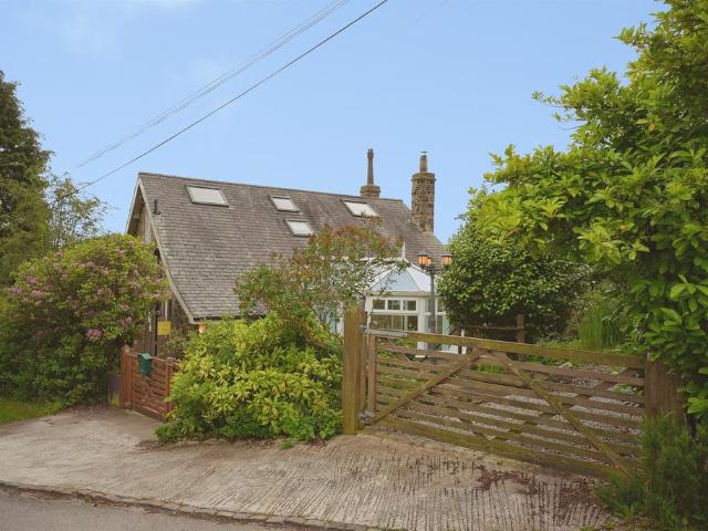 House for sale in West Yorkshire