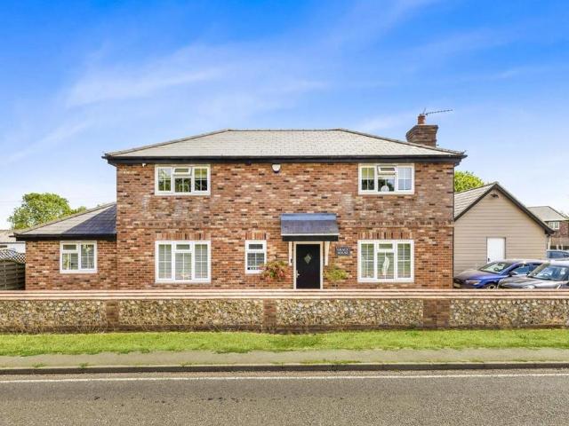 House for sale in Gransmore Green, Uttlesford
