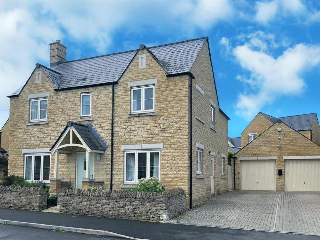 House for sale in Fossebridge, Gloucestershire