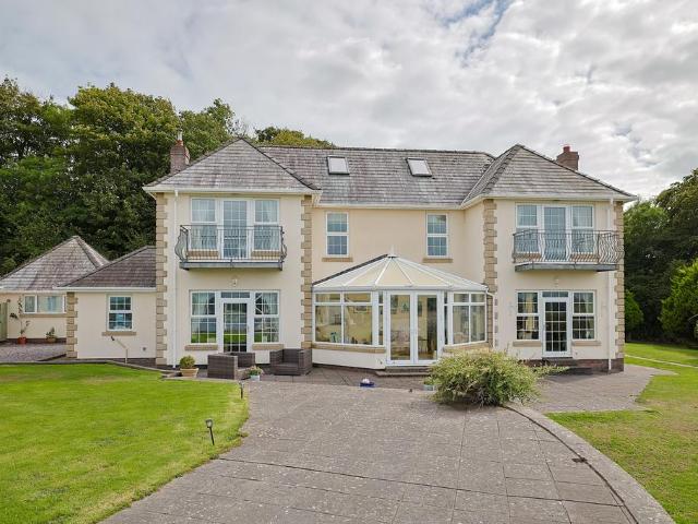 House for sale in St. Ishmael, Ferryside