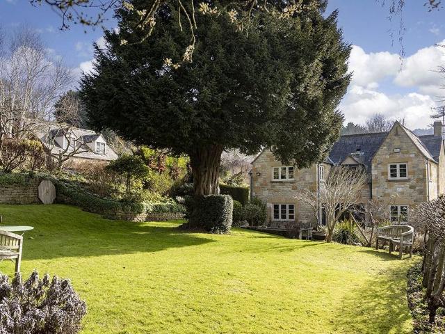 House for sale in Pamington, Gloucestershire