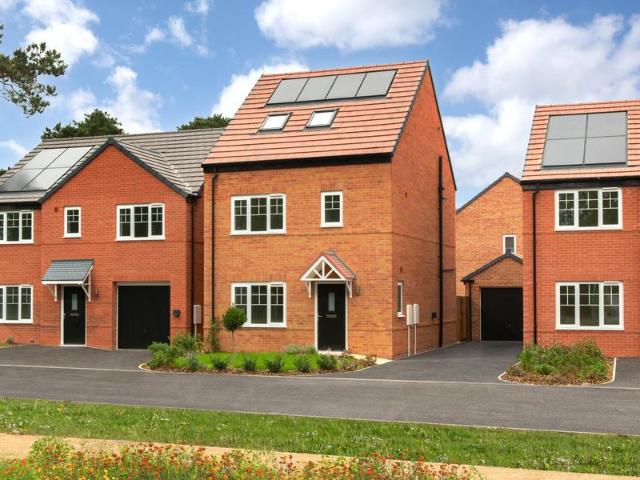 House for sale in Attenborough, East Midlands