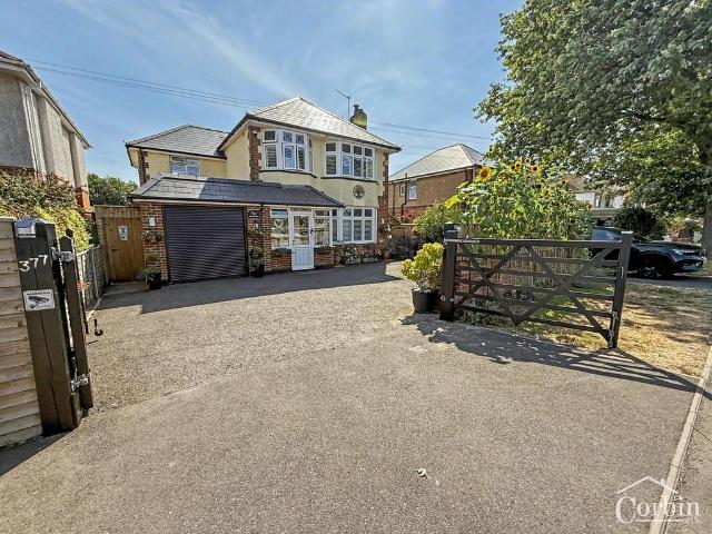 House for sale in Bloxworth, Poole