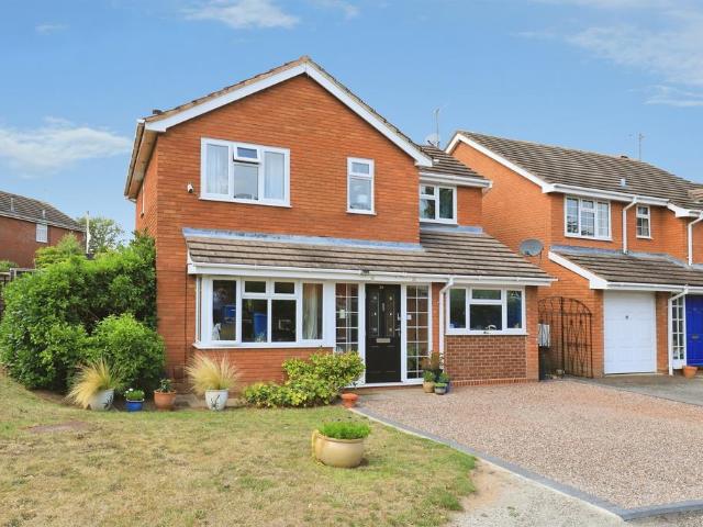House for sale in Perton, Great Chatwell