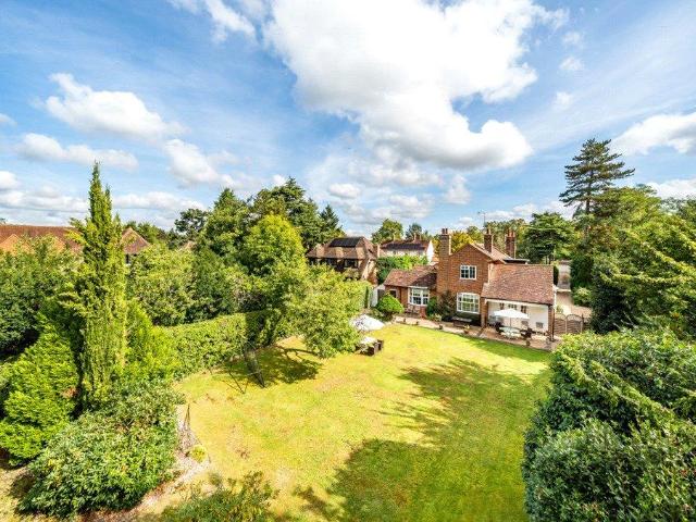 House for sale in Gerrards Cross, Denham