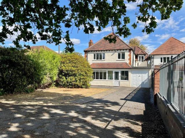 House for sale in Sutton Coldfield, West Midlands