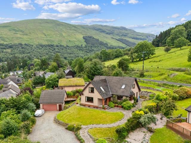 House for sale in Lochearnhead, Stirling