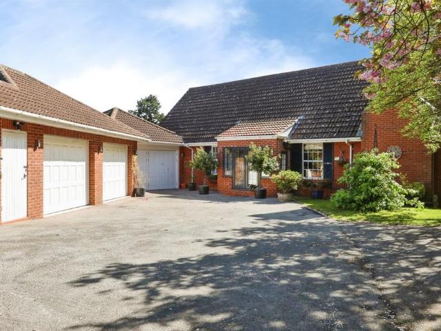 House for sale in Blyth, Costhorpe