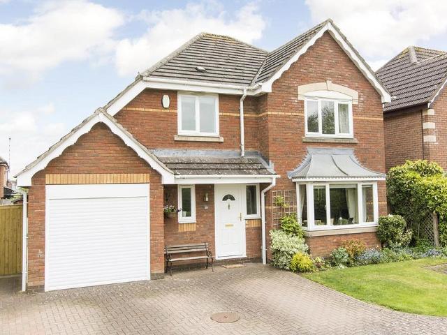 House for sale in Stanford On Avon, Leicestershire
