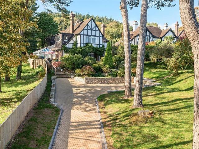 House for sale in Budlake, Devon