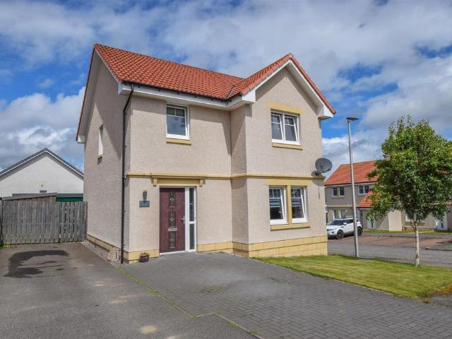 House for sale in Milton of Leys, Lentran