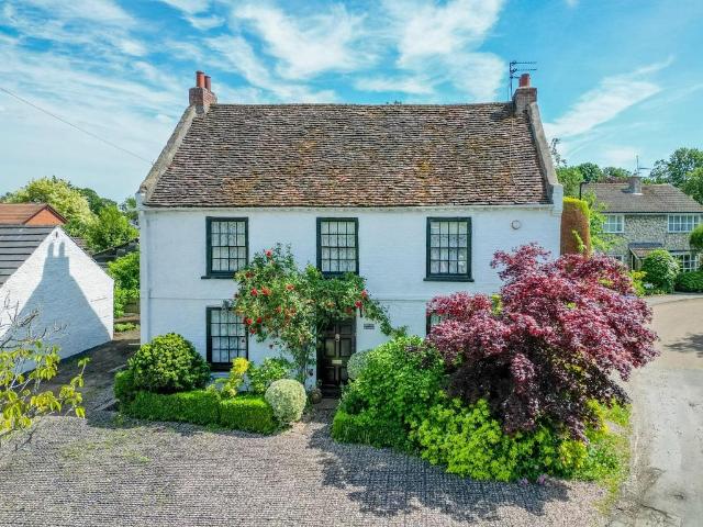 House for sale in Skelton, York