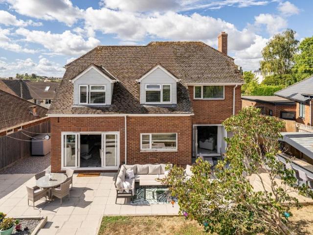House for sale in Watergate, Devon