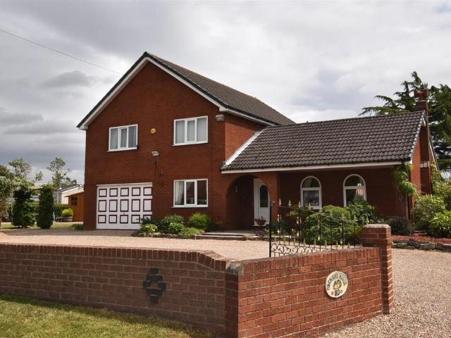House for sale in Gowdall, East Riding Of Yorkshire