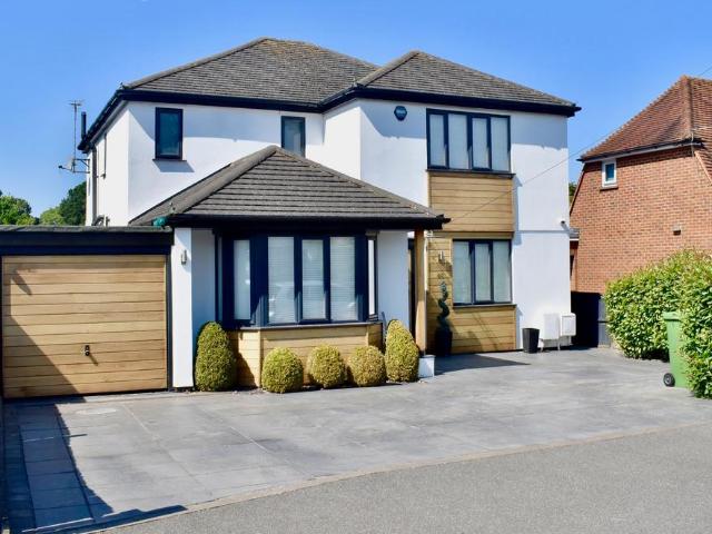 House for sale in Ashtead, Mole Valley