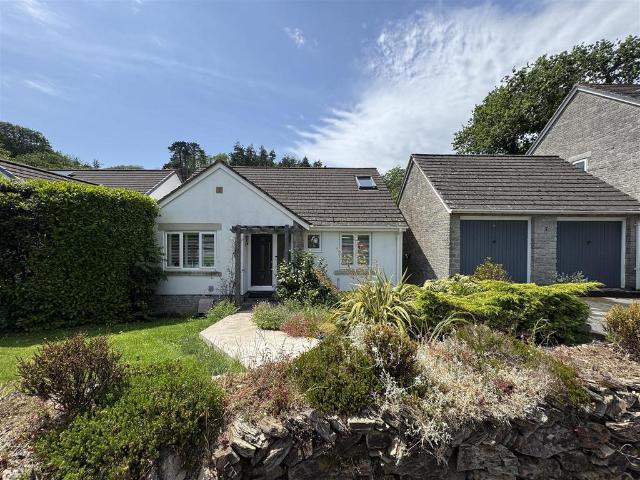 House for sale in Whitleigh, Mount Wise