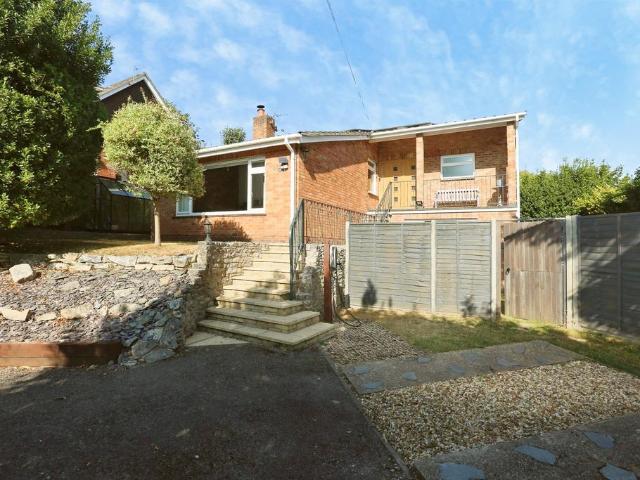 House for sale in Merry Oak, Southampton