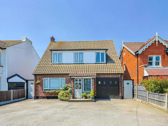 House for sale in Barling, Essex