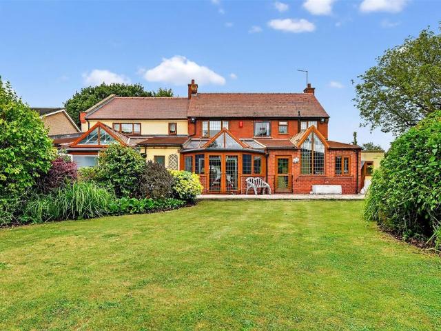 House for sale in Selby