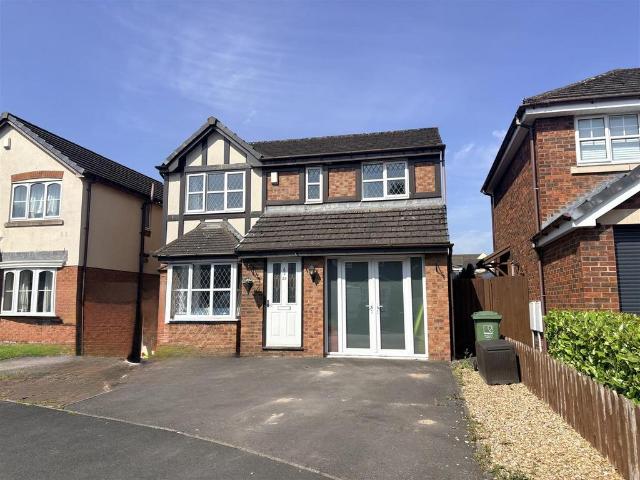House for sale in Fell Lane