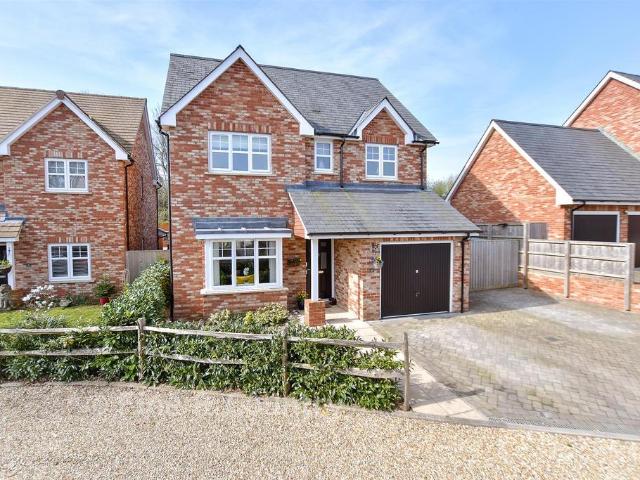 House for sale in Elmfield, Ryde