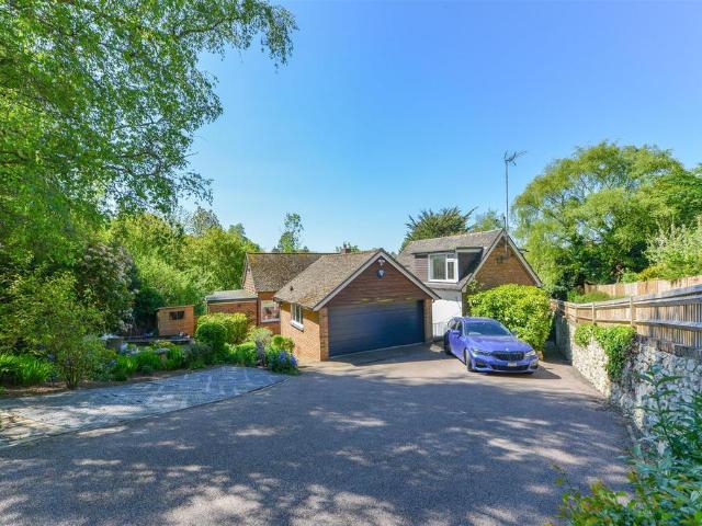 House for sale in Midway, Kent