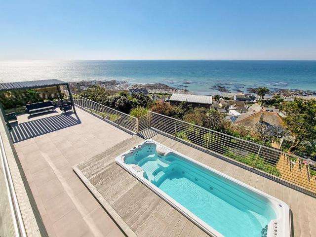 House for sale in Downderry, Cornwall