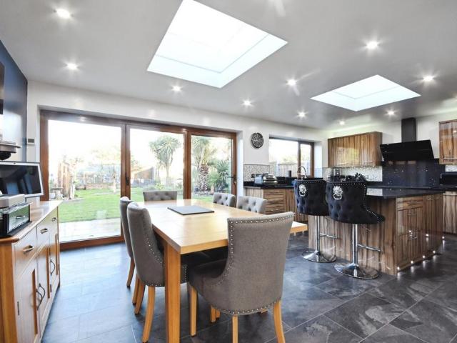 House for sale in North Shoebury, Alton Barnes