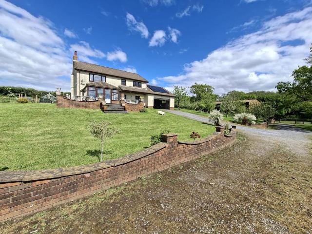 House for sale in Ammanford, Wales