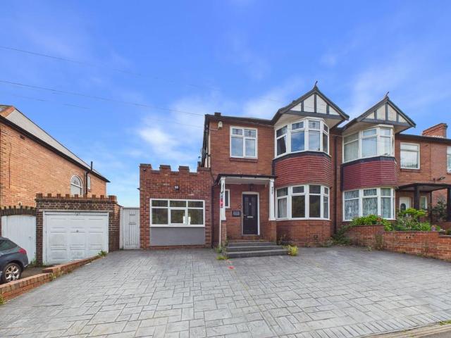House for sale in Denton Burn, Tyne And Wear