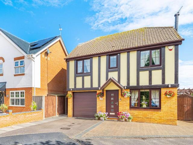 House for sale in Stokesby, Norfolk
