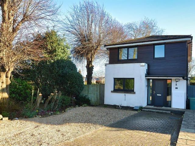 House for sale in Elmfield, Ryde