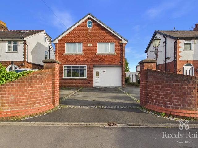 House for sale in Howick Cross, South Ribble