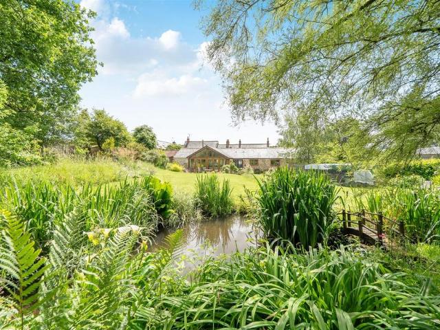 House for sale in Pitminster, Somerset