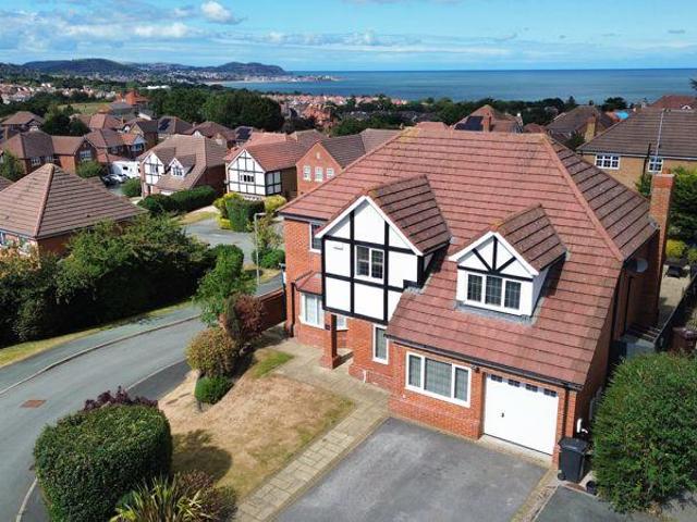 House for sale in Old Colwyn, Wales