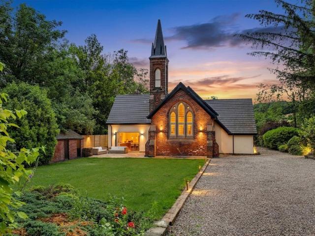 House for sale in Kedleston, East Midlands