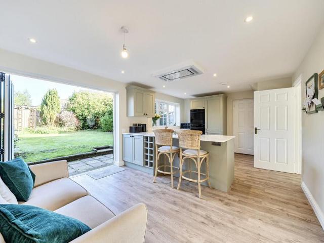 House for sale in Cootham, Horsham