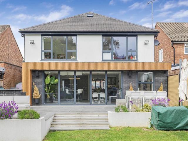 House for sale in Radlett, Hertfordshire