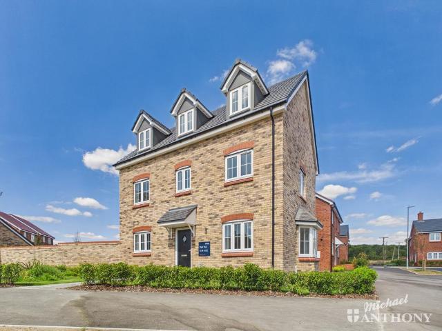 House for sale in Leighton-Linslade, Leighton Buzzard
