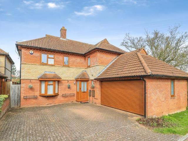 House for sale in Great Linford, Milton Keynes