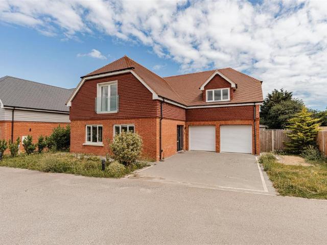 House for sale in Acol, Kent