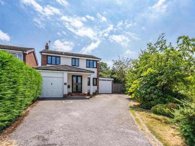 House for sale in Hockley Heath, West Midlands