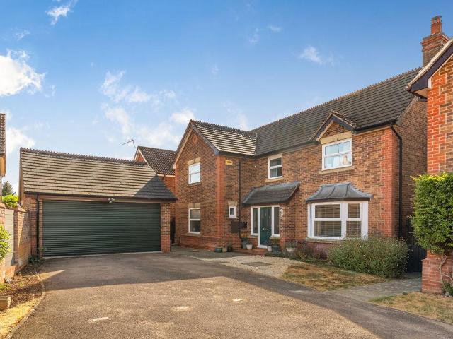 House for sale in Grimsbury, Cherwell