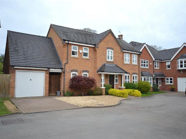 House for sale in Baswich, Staffordshire