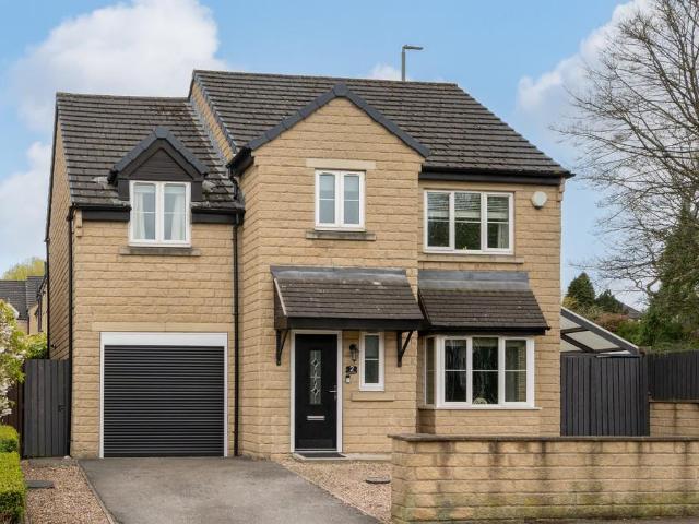 House for sale in Drighlington