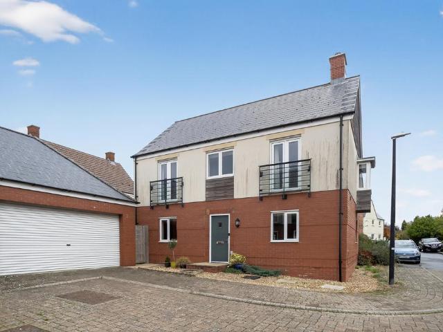 House for sale in Rodbourne, Swindon